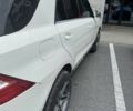 Білий Мерседес 250, об'ємом двигуна 2.1 л та пробігом 209 тис. км за 20000 $, фото 4 на Automoto.ua