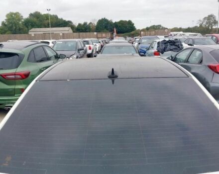 Белый Мерседес 250, объемом двигателя 2.2 л и пробегом 100 тыс. км за 5500 $, фото 8 на Automoto.ua