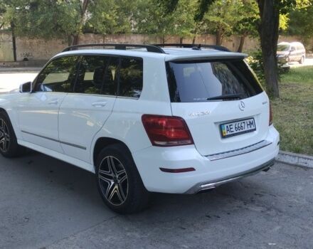 Білий Мерседес 250, об'ємом двигуна 2.1 л та пробігом 138 тис. км за 16000 $, фото 6 на Automoto.ua