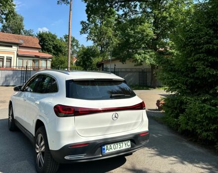 Білий Мерседес 250, об'ємом двигуна 0 л та пробігом 11 тис. км за 29900 $, фото 5 на Automoto.ua
