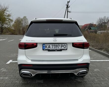 Белый Мерседес 250, объемом двигателя 2 л и пробегом 36 тыс. км за 49000 $, фото 5 на Automoto.ua