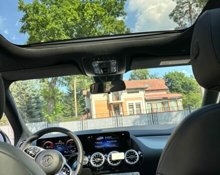 Білий Мерседес 250, об'ємом двигуна 0 л та пробігом 11 тис. км за 29900 $, фото 11 на Automoto.ua
