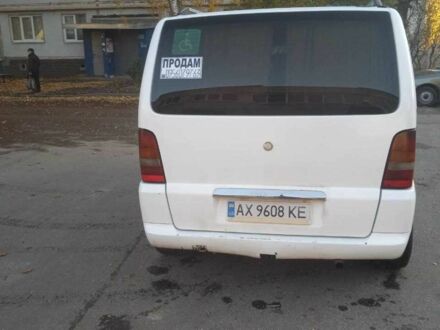 Білий Мерседес 250, об'ємом двигуна 2.1 л та пробігом 3 тис. км за 3500 $, фото 1 на Automoto.ua