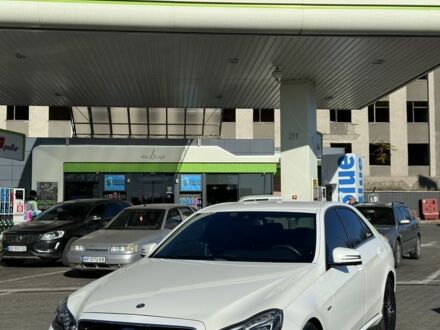 Мерседес 250 2015 у Первомайськ на Automoto.ua Білий Мерседес 250, об'ємом двигуна 2.1 л та пробігом 251 тис. км за 20212 $, фото 1 на Automoto.ua