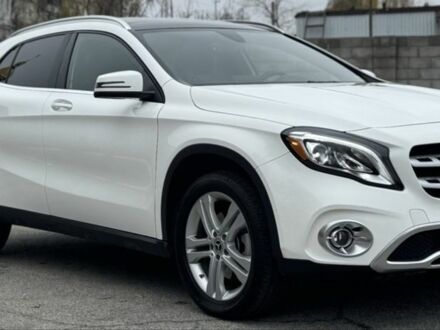 Білий Мерседес 250, об'ємом двигуна 2 л та пробігом 24 тис. км за 24000 $, фото 1 на Automoto.ua