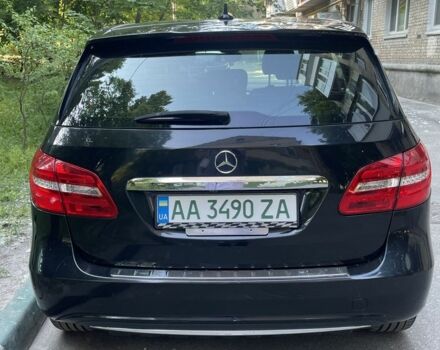 Черный Мерседес 250, объемом двигателя 0 л и пробегом 80 тыс. км за 11500 $, фото 5 на Automoto.ua