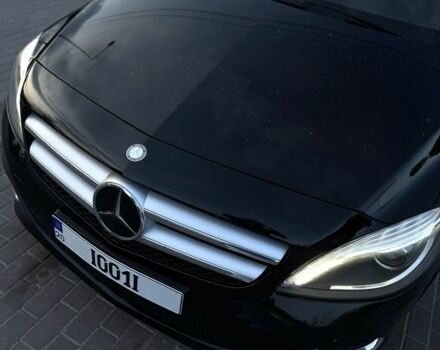 Черный Мерседес 250, объемом двигателя 0 л и пробегом 154 тыс. км за 10100 $, фото 14 на Automoto.ua