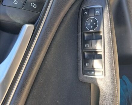 Черный Мерседес 250, объемом двигателя 0 л и пробегом 100 тыс. км за 11000 $, фото 18 на Automoto.ua