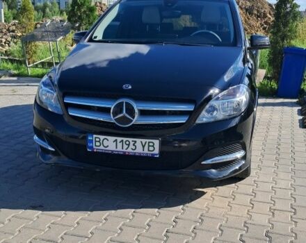 Черный Мерседес 250, объемом двигателя 0 л и пробегом 100 тыс. км за 11000 $, фото 7 на Automoto.ua