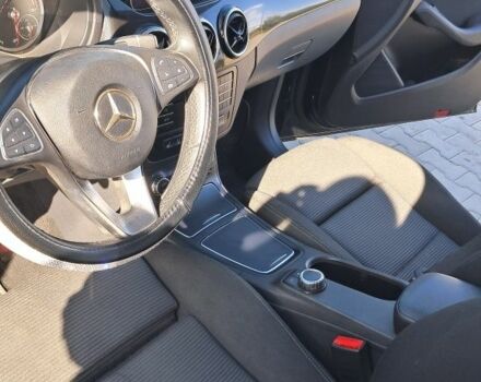 Черный Мерседес 250, объемом двигателя 0 л и пробегом 100 тыс. км за 11000 $, фото 17 на Automoto.ua