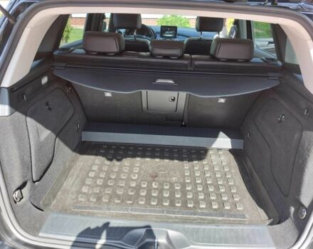 Чорний Мерседес 250, об'ємом двигуна 0 л та пробігом 81 тис. км за 16260 $, фото 17 на Automoto.ua