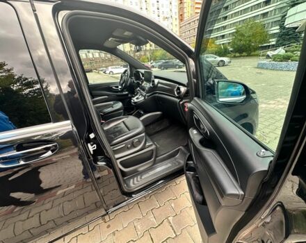 Черный Мерседес 250, объемом двигателя 2 л и пробегом 131 тыс. км за 50000 $, фото 2 на Automoto.ua