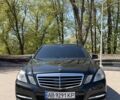 Чорний Мерседес 250, об'ємом двигуна 2.1 л та пробігом 310 тис. км за 16000 $, фото 1 на Automoto.ua