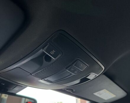 Черный Мерседес 250, объемом двигателя 2 л и пробегом 152 тыс. км за 15000 $, фото 12 на Automoto.ua