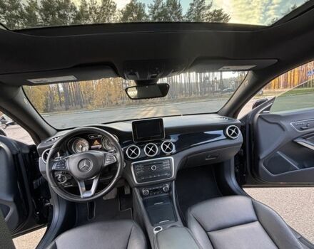 Черный Мерседес 250, объемом двигателя 2 л и пробегом 174 тыс. км за 14000 $, фото 13 на Automoto.ua