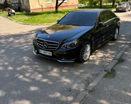 Чорний Мерседес 250, об'ємом двигуна 2.1 л та пробігом 51 тис. км за 25500 $, фото 5 на Automoto.ua