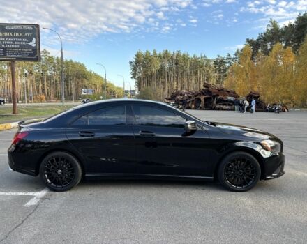 Черный Мерседес 250, объемом двигателя 2 л и пробегом 174 тыс. км за 14000 $, фото 4 на Automoto.ua