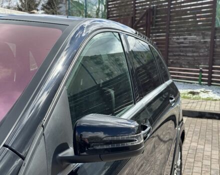Чорний Мерседес 250, об'ємом двигуна 0 л та пробігом 92 тис. км за 9999 $, фото 8 на Automoto.ua