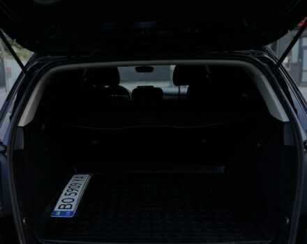 Чорний Мерседес 250, об'ємом двигуна 0 л та пробігом 147 тис. км за 10900 $, фото 6 на Automoto.ua