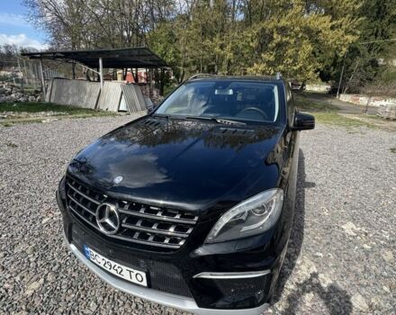 Черный Мерседес 250, объемом двигателя 2.1 л и пробегом 105 тыс. км за 23990 $, фото 1 на Automoto.ua