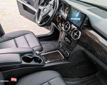 Чорний Мерседес 250, об'ємом двигуна 2.2 л та пробігом 270 тис. км за 18450 $, фото 19 на Automoto.ua