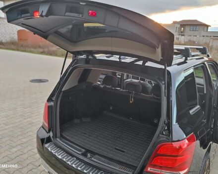 Чорний Мерседес 250, об'ємом двигуна 2.2 л та пробігом 270 тис. км за 18450 $, фото 16 на Automoto.ua