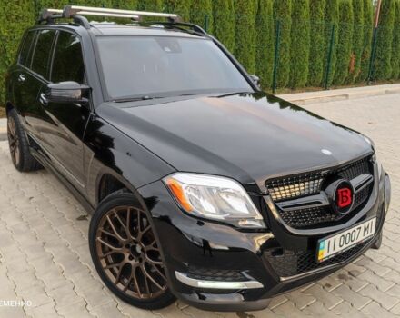 Чорний Мерседес 250, об'ємом двигуна 2.2 л та пробігом 270 тис. км за 18450 $, фото 2 на Automoto.ua