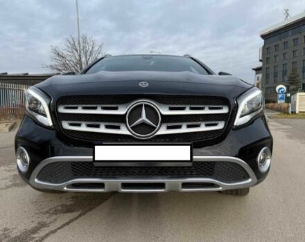 Черный Мерседес 250, объемом двигателя 2 л и пробегом 103 тыс. км за 12800 $, фото 2 на Automoto.ua