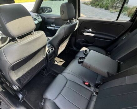 Черный Мерседес 250, объемом двигателя 2 л и пробегом 179 тыс. км за 677 $, фото 8 на Automoto.ua