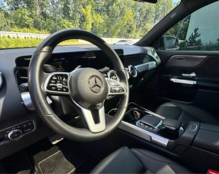 Черный Мерседес 250, объемом двигателя 2 л и пробегом 179 тыс. км за 677 $, фото 12 на Automoto.ua