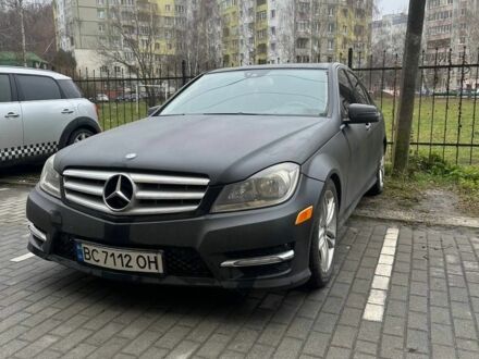 Мерседес 250 2011 у Львові на Automoto.ua Чорний Мерседес 250, об'ємом двигуна 1.8 л та пробігом 196 тис. км за 8000 $, фото 1 на Automoto.ua