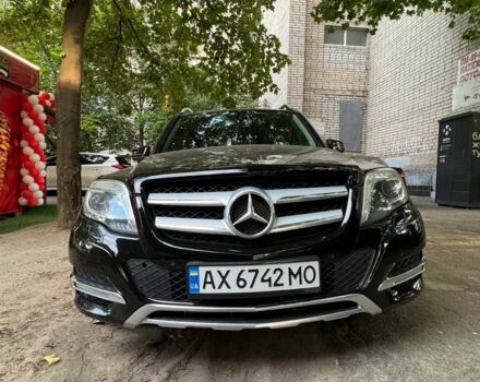 Чорний Мерседес 250, об'ємом двигуна 2.1 л та пробігом 450 тис. км за 12800 $, фото 1 на Automoto.ua