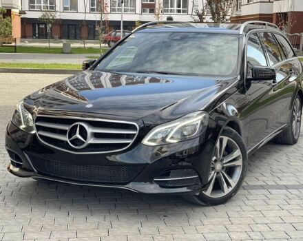 Черный Мерседес 250, объемом двигателя 2 л и пробегом 185 тыс. км за 16800 $, фото 1 на Automoto.ua