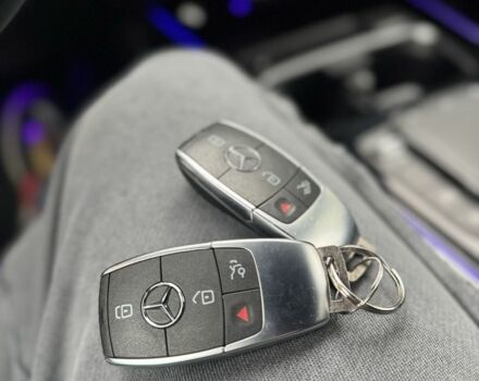 Красный Мерседес 250, объемом двигателя 2 л и пробегом 70 тыс. км за 28500 $, фото 14 на Automoto.ua