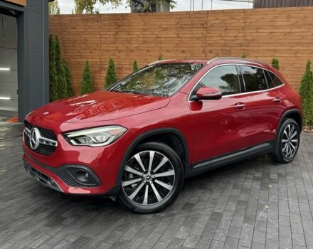 Червоний Мерседес 250, об'ємом двигуна 2 л та пробігом 70 тис. км за 28500 $, фото 1 на Automoto.ua