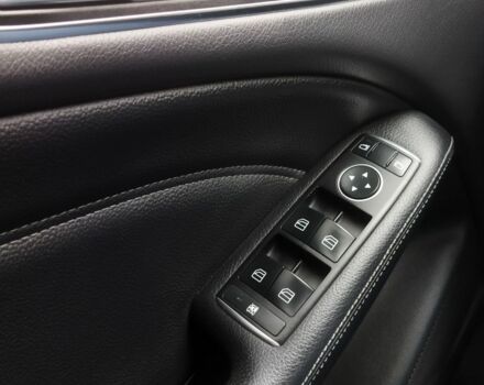 Серый Мерседес 250, объемом двигателя 0 л и пробегом 137 тыс. км за 10100 $, фото 10 на Automoto.ua