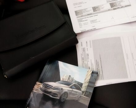 Серый Мерседес 250, объемом двигателя 0 л и пробегом 137 тыс. км за 10100 $, фото 16 на Automoto.ua