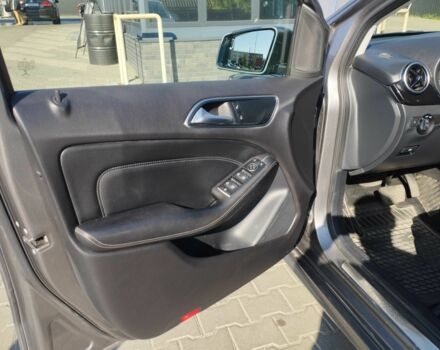 Серый Мерседес 250, объемом двигателя 0 л и пробегом 127 тыс. км за 10199 $, фото 22 на Automoto.ua