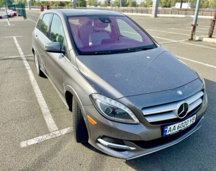 Серый Мерседес 250, объемом двигателя 0 л и пробегом 87 тыс. км за 11900 $, фото 16 на Automoto.ua