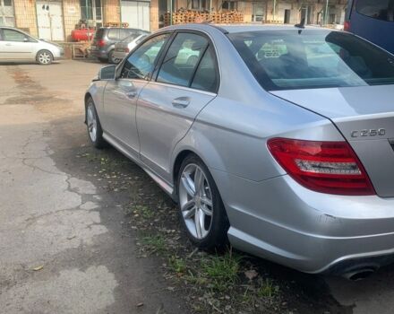 Мерседес 250 2013 в Киеве на Automoto.ua Серый Мерседес 250, объемом двигателя 1.8 л и пробегом 164 тыс. км за 8899 $, фото 3 на Automoto.ua