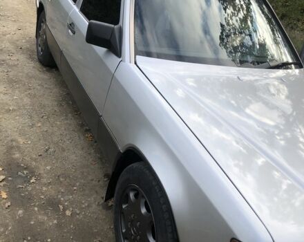 Сірий Мерседес 250, об'ємом двигуна 2.5 л та пробігом 494 тис. км за 3500 $, фото 14 на Automoto.ua