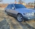 Мерседес 250 1993 в Звенигородка на Automoto.ua Серый Мерседес 250, объемом двигателя 2.5 л и пробегом 340 тыс. км за 1300 $, фото 2 на Automoto.ua