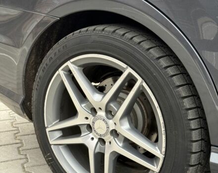 Сірий Мерседес 250, об'ємом двигуна 2.1 л та пробігом 345 тис. км за 13800 $, фото 15 на Automoto.ua