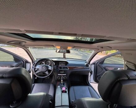 Мерседес 250 2013 в Павлограде на Automoto.ua Серый Мерседес 250, объемом двигателя 1.8 л и пробегом 280 тыс. км за 13500 $, фото 11 на Automoto.ua
