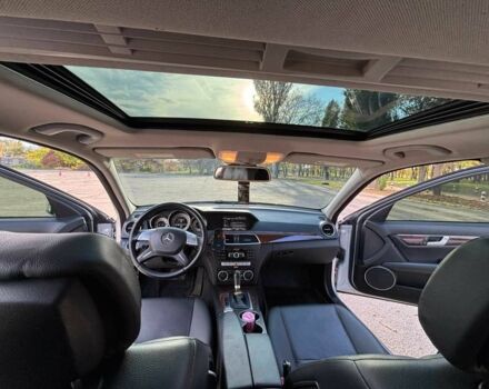 Мерседес 250 2013 в Павлограде на Automoto.ua Серый Мерседес 250, объемом двигателя 1.8 л и пробегом 280 тыс. км за 13500 $, фото 13 на Automoto.ua