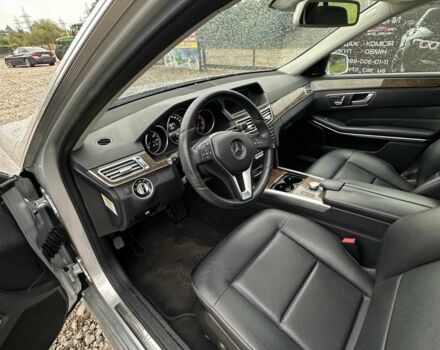 Серый Мерседес 250, объемом двигателя 2 л и пробегом 117 тыс. км за 20000 $, фото 5 на Automoto.ua