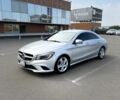Сірий Мерседес 250, об'ємом двигуна 2 л та пробігом 157 тис. км за 18895 $, фото 2 на Automoto.ua