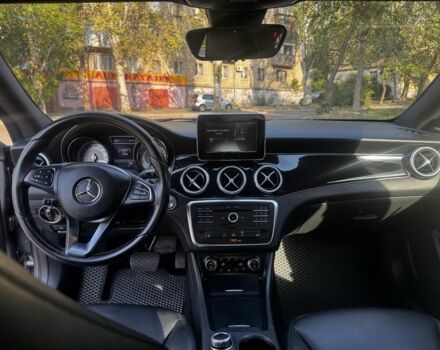 Серый Мерседес 250, объемом двигателя 2 л и пробегом 172 тыс. км за 14000 $, фото 9 на Automoto.ua