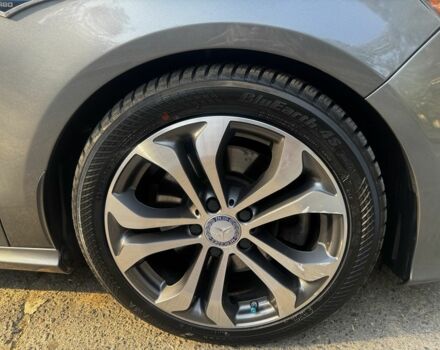 Серый Мерседес 250, объемом двигателя 2 л и пробегом 172 тыс. км за 14000 $, фото 5 на Automoto.ua