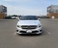 Сірий Мерседес 250, об'ємом двигуна 2 л та пробігом 157 тис. км за 18895 $, фото 6 на Automoto.ua
